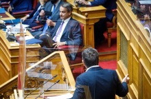  Τσίπρας: Κύριε Μητσοτάκη τη δυσπιστία του λαού την έχετε δεδομένη