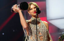 Η Taylor Swift ανακοίνωσε στη σκηνή των MTV VMAs 2022 την ημερομηνία κυκλοφορίας του νέου της άλμπουμ