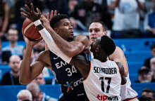 Στον αγώνα Ελλάδα - Γερμανία για τα προημιτελικά του Ευρωμπάσκετ 2022 οι Γερμανοί έκλεισαν καλά τον Γιάννη Αντετοκούνμπο