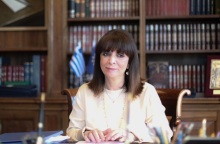 Η Κατερίνα Σακελλαροπούλου θα εκπροσωπήσει την Ελλάδα στην κηδεία της βασίλισσας Ελισάβετ