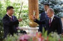 Συνάντηση Σι-Πούτιν: H Κίνα προτίθεται να διαδραματίσει τον ρόλο της «μεγάλης δύναμης» μαζί με την Ρωσία