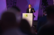 Live η ομιλία του Αλέξη Τσίπρα στη ΔΕΘ