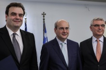 myTEKA: Ο ατομικός κουμπαράς με ένα κλικ