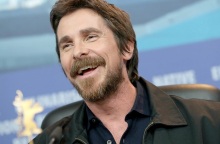 Ο Κρίστιαν Μπέιλ ζήλεψε τη φιλία των κινηματογραφικών χαρακτήρων που έφτιαξε