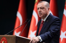 «Δεν θα ξεχάσουμε ποτέ την σφαγή στην Τριπολιτσά», λέει τώρα ο Ερντογάν