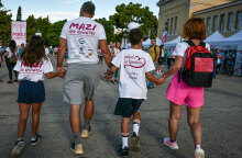 Οικογένεια συμμετέχει στο 14o Greece Race for the Cure στην Αθήνα