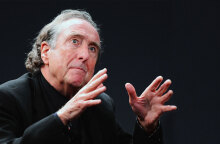 Ο Eric Idle των Monty Python