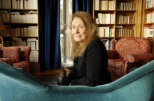 H Ανί Ερνό είναι η νικήτρια του Νόμπελ Λογοτεχνίας 2022 – Το ελληνικό κοινό τη γνώρισε μέσα από τα βιβλία «Το γεγονός», «Τα χρόνια», «Μια γυναίκα», «Ο τόπος».