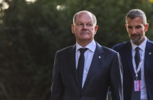 Σολτς για τα 200 δισ. στη γερμανική οικονομία: «Ξεκαθαρίστηκαν οι παρεξηγήσεις»