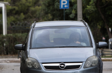 Ο 36χρονος που συνελήφθη για την υπόθεση της 12χρονης στον Κολωνό οδηγήθηκε στον εισαγγελία