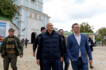 Σε καταφύγιο στο Κίεβο ο Νίκος Δένδιας - Ήχησαν σειρήνες