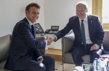 Ο Μακρόν δεν θέλει την απομόνωση της Γερμανίας