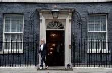 Πόλεμος ζυμώσεων εντός των Συντηρητικών – Ποιος προηγείται