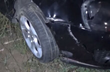 Το αυτοκίνητο που παρέσυρε τη μητέρα και τα δύο παιδιά στην Ημαθία