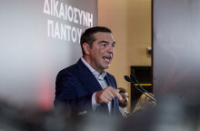 Ο Αλέξης Τσίπρας μιλά στην Κεντρική Επιτροπή του ΣΥΡΙΖΑ