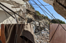 Αποκολλήθηκε βράχος καταπλακώνοντας ενοικιαζόμενα δωμάτια στην Ιεράπετρα