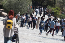 Πολίτες στο κέντρο της Αθήνας