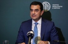 Σκρέκας: Φορολογούμε αναδρομικά τα υπερέσοδα των εταιρειών ενέργειας