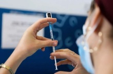 Ποιοι πρέπει να κάνουν το εμβόλιο για τον κορωνοϊό