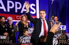 ΗΠΑ- ενδιάμεσες εκλογές: "Οι ελληνοαμερικανικές σχέσεις απολαμβάνουν διακομματική στήριξη στο Κογκρέσο" δηλώνει ο βουλευτής Κρις Πάππας σε συνέντευξή του στο ΑΠΕ-ΜΠΕ	