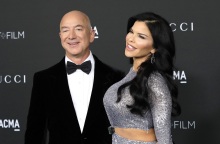 Η σύντροφος του Τζεφ Μπέζος 