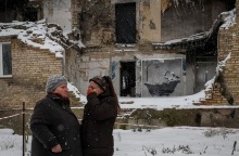 Ουκρανία: Οι κάτοικοι ενός κρύου χωριού απολαμβάνουν το ζεστό μπάνιο της τοιχογραφίας του Μπάνκσι	