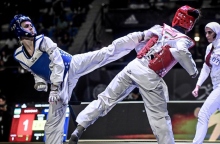 Θένια Σαρβανάκη 