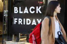 Σήμερα η Black Friday με τα καταστήματα να προχωρούν σε προσφορές