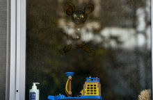 Καταγγελίες από μητέρες για την Κιβωτό του Κόσμου