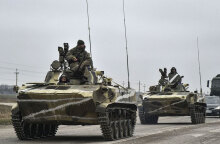 Ρωσικά τεθωρακισμένα στην Ουκρανία