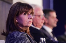 Σακελλαροπούλου: Χρέος να καλλιεργούμε την ιστορική γνώση ενάντια στον αντισημιτισμό