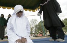 Η Ινδονησία ετοιμάζεται να απαγορεύσει το σεξ εκτός γάμου