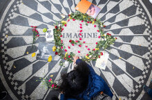 Ο Τζον Λένον δολοφονήθηκε σαν σήμερα 8 Δεκεμβρίου το 1980