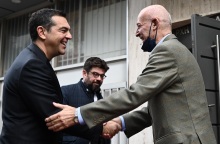 Τσίπρας στην ΑΔΑΕ: Το κρυφτούλι με τους θεσμούς της Δημοκρατίας παίρνει τέλος