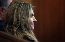 Η Εύα Καϊλή ελέγχεται για το σκάνδαλο διαφθοράς με το Κατάρ στο Ευρωκοινοβούλιο