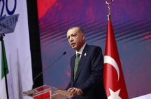 Ερντογάν κατά Ελλάδας: Συμπεριφέρεται φασιστικά απέναντι στους πρόσφυγες