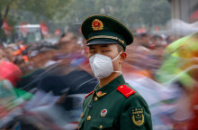 Στη δίνη του κορωνοϊού η Κίνα μετά τον τερματισμό της «zero covid» πολιτικής