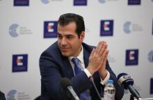 Έκτακτη συνέντευξη Τύπου του Θάνου Πλεύρη