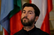 Προθεσμία για τις 3 Φεβρουαρίου έλαβε ο π. Αντώνιος της 'Κιβωτού του Κόσμου" προκειμένου να καταθέσει τις εξηγήσεις του στην εισαγγελία Ανηλίκων	