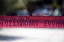 Κορδέλα της αστυνομίας με την οποία έχει απαγορευτεί η πρόσβαση πολιτών σε σημείο όπου εκτυλίχθηκε περιστατικό