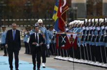 Οργή Τουρκίας κατά Σουηδίας: Κούρδοι κρέμασαν ανάποδα ομοίωμα του Ερντογάν στη Στοκχόλμη – Κλήθηκε για εξηγήσεις ο σουηδός πρέσβης