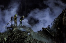 Ουκρανία: O Ζελένσκι μιλά για δεκάδες αμάχους που αγνοούνται στη Ντνίπρο