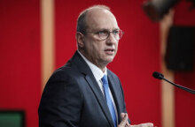 Ο κυβερνητικός εκπρόσωπος Γιάννης Οικονόμου