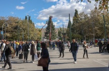 Πληθωρισμός: Οι 3+1 παρεμβάσεις  για τη βελτίωση του διαθέσιμου εισοδήματος