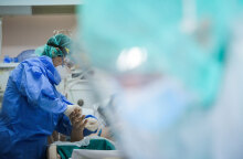 Ασθενής με κορωνοϊό στη ΜΕΘ