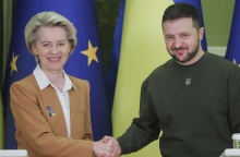 Ούρσουλα φον ντερ Λάιεν: Νέο πακέτο κυρώσεων της ΕΕ κατά της Ρωσίας