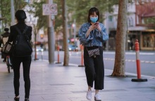 Η Κίνα ανακηρύσσει την «αποφασιστική νίκη» της επί του κορωνοϊού	