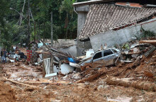 Εικόνες καταστροφής στη Βραζιλία μετά τις κατολισθήσεις