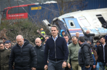 Στον τόπο του δυστυχήματος στα Τέμπη ο Κυριάκος Μητσοτάκης