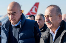 Νίκος Δένδιας και Μεβλούτ Τσαβούσογλου